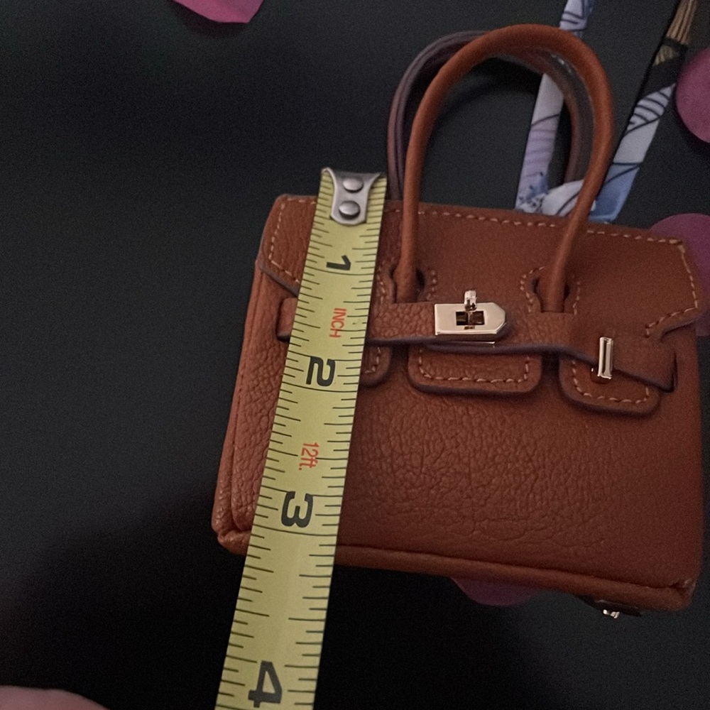 New Purse Charm, Air Pods Pro case - Picture 5 of 7